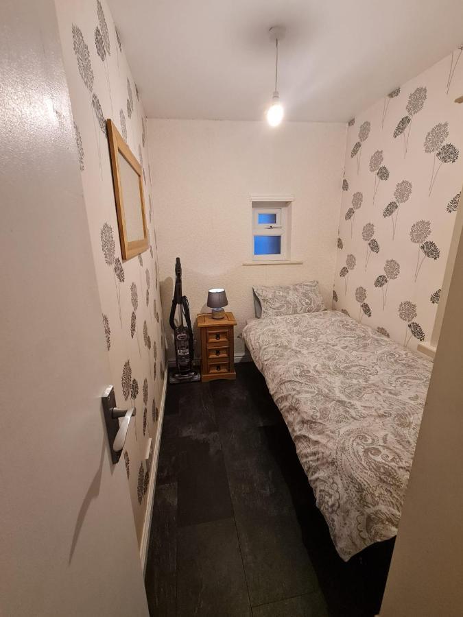 3 Bedroom Apartment In Ulverston Cumbria Экстерьер фото